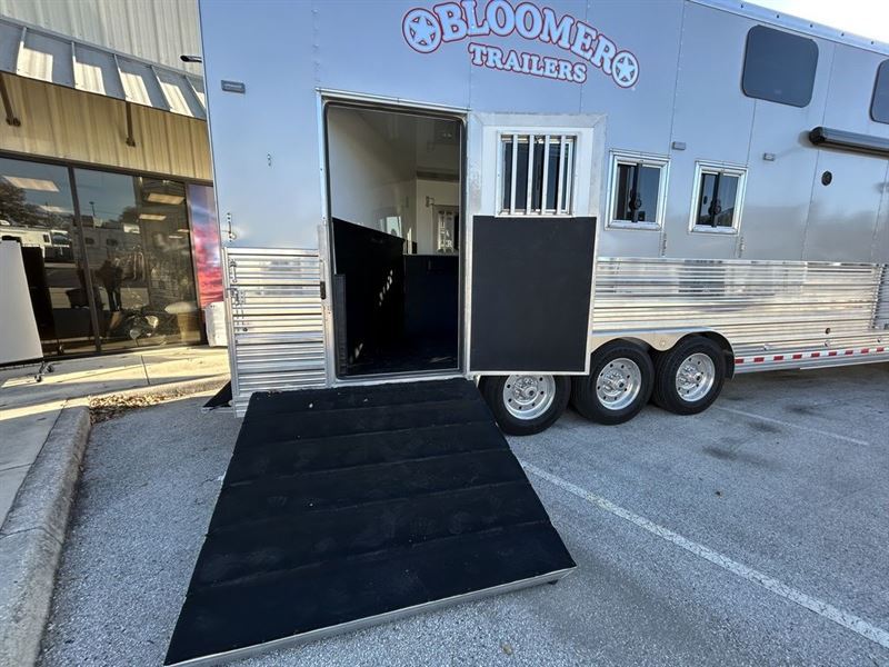 Trailer Image