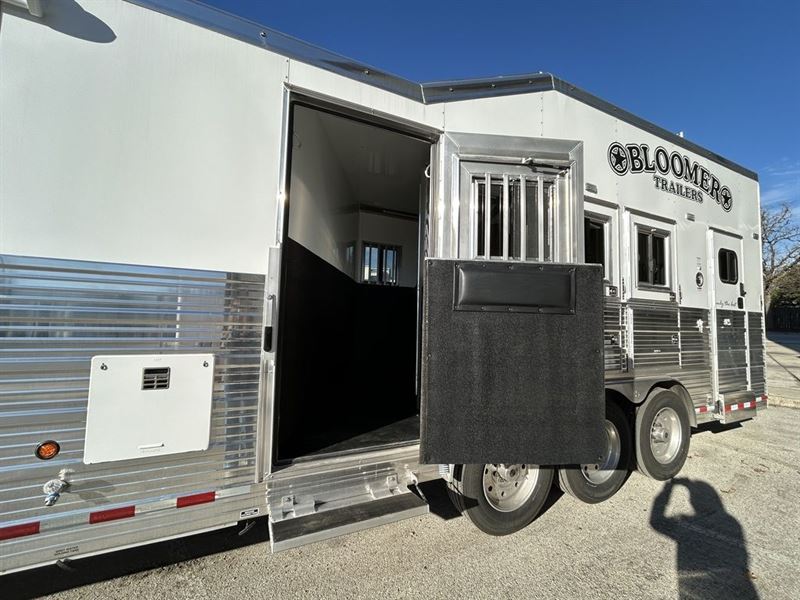 Trailer Image