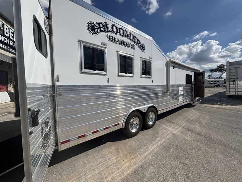2021 Bloomer bm 3h lq