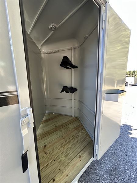2026 Valley 2800 hybrid 2h bumper pull slant